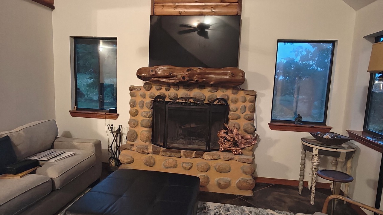 Photo of Livingroom in Medicine Park