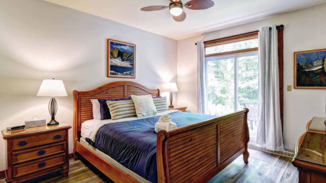 Photo of Bedroom in Tremblant-Les-Eaux