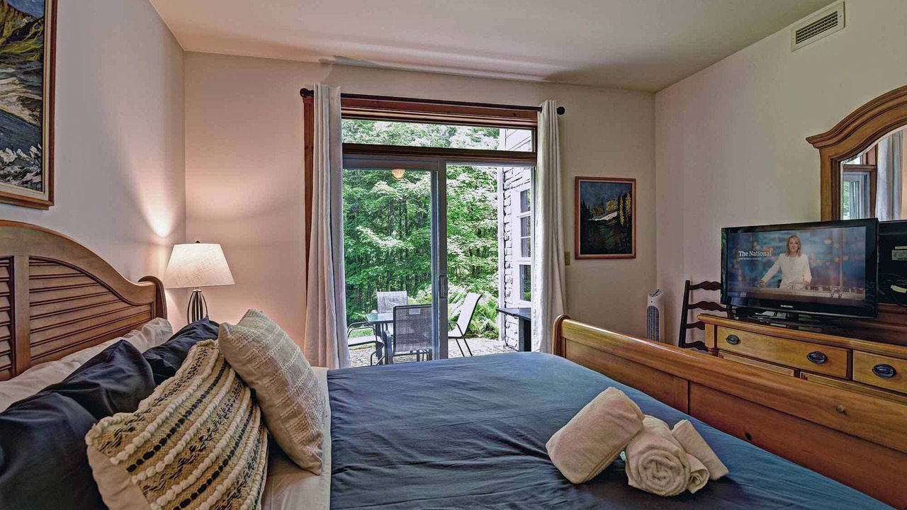 Photo of Bedroom in Tremblant-Les-Eaux