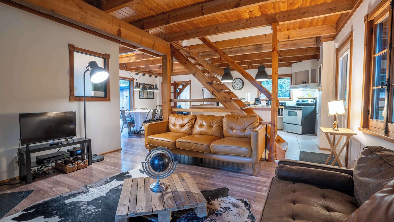 Photo of Livingroom in Sainte-Melanie