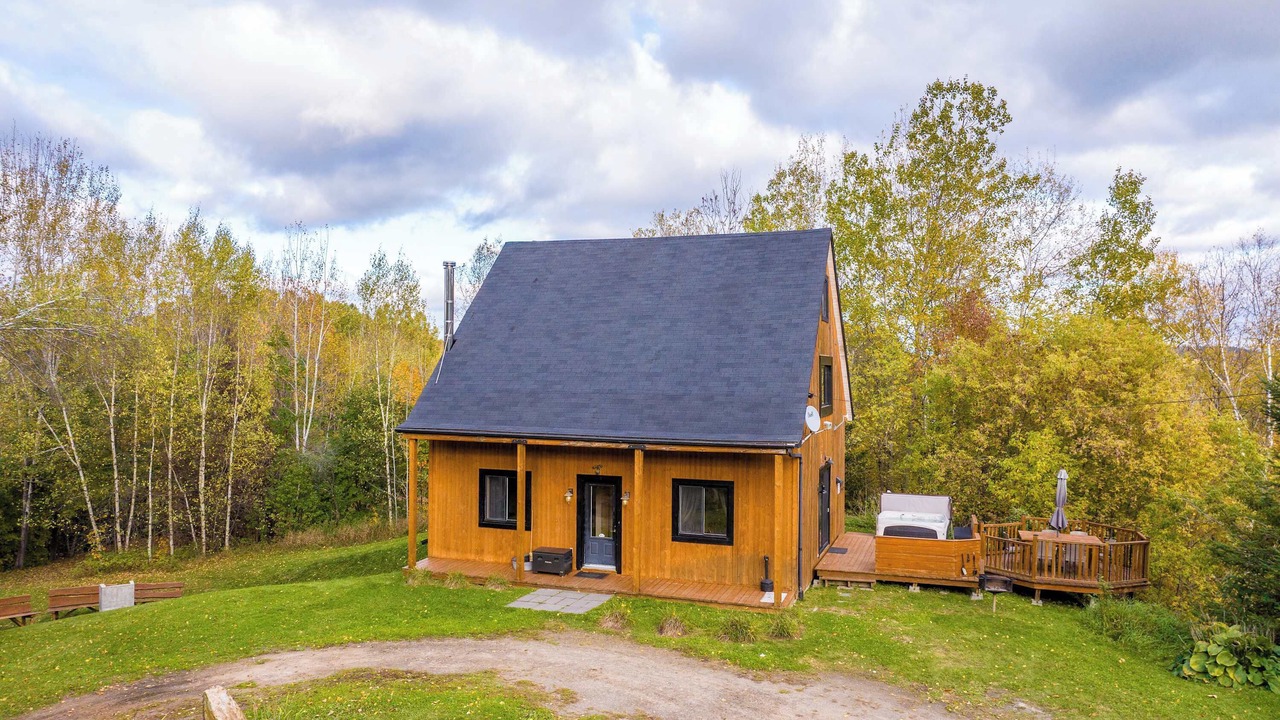 Photo of Outdoor in Sainte-Melanie