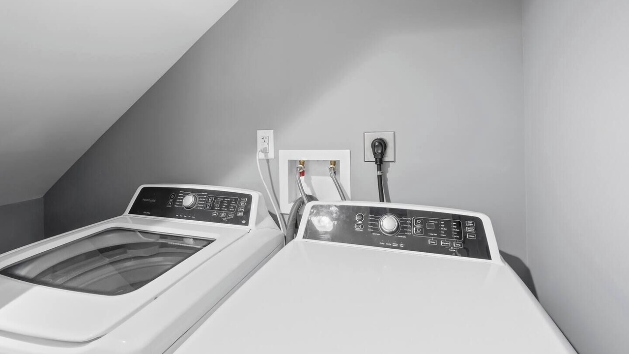 Photo of Bedroom in Downtown Baltimore