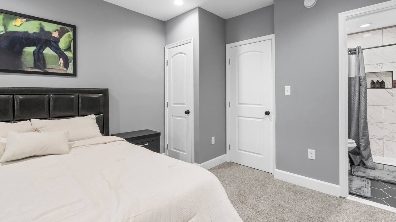 Photo of Others in Downtown Baltimore