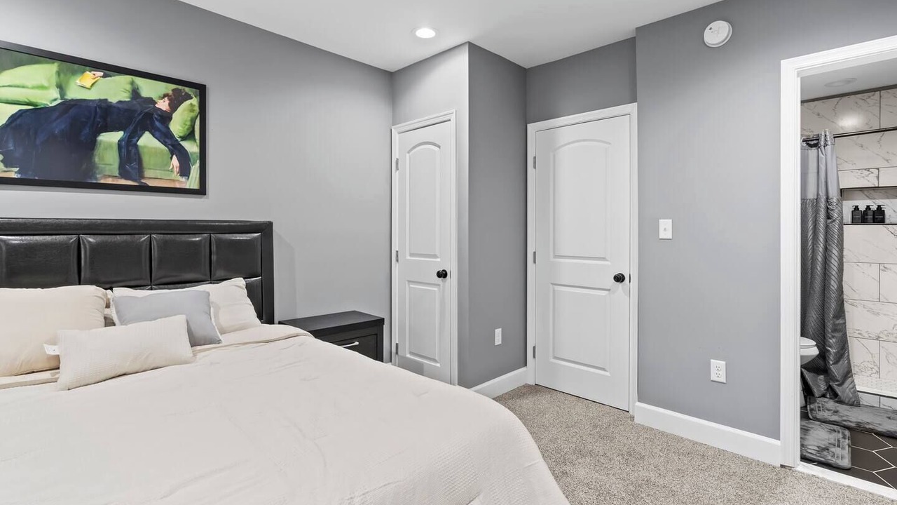 Photo of Others in Downtown Baltimore