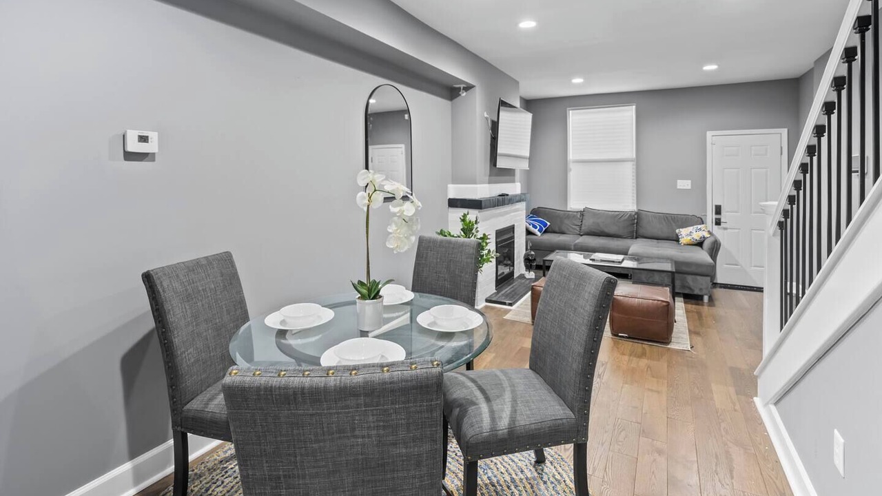 Photo of Others in Downtown Baltimore