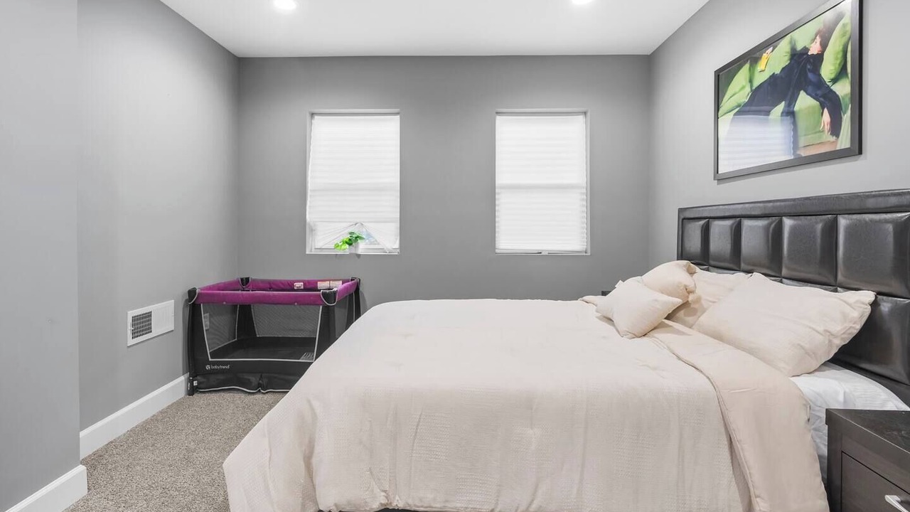 Photo of Others in Downtown Baltimore