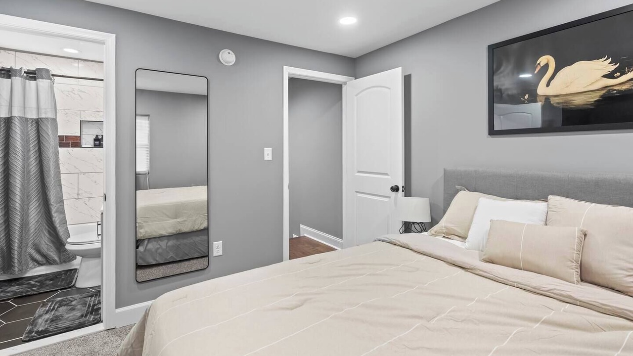 Photo of Others in Downtown Baltimore