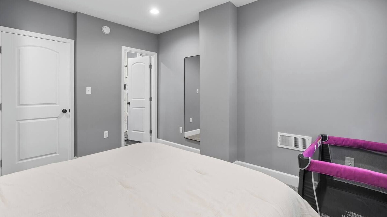 Photo of Others in Downtown Baltimore