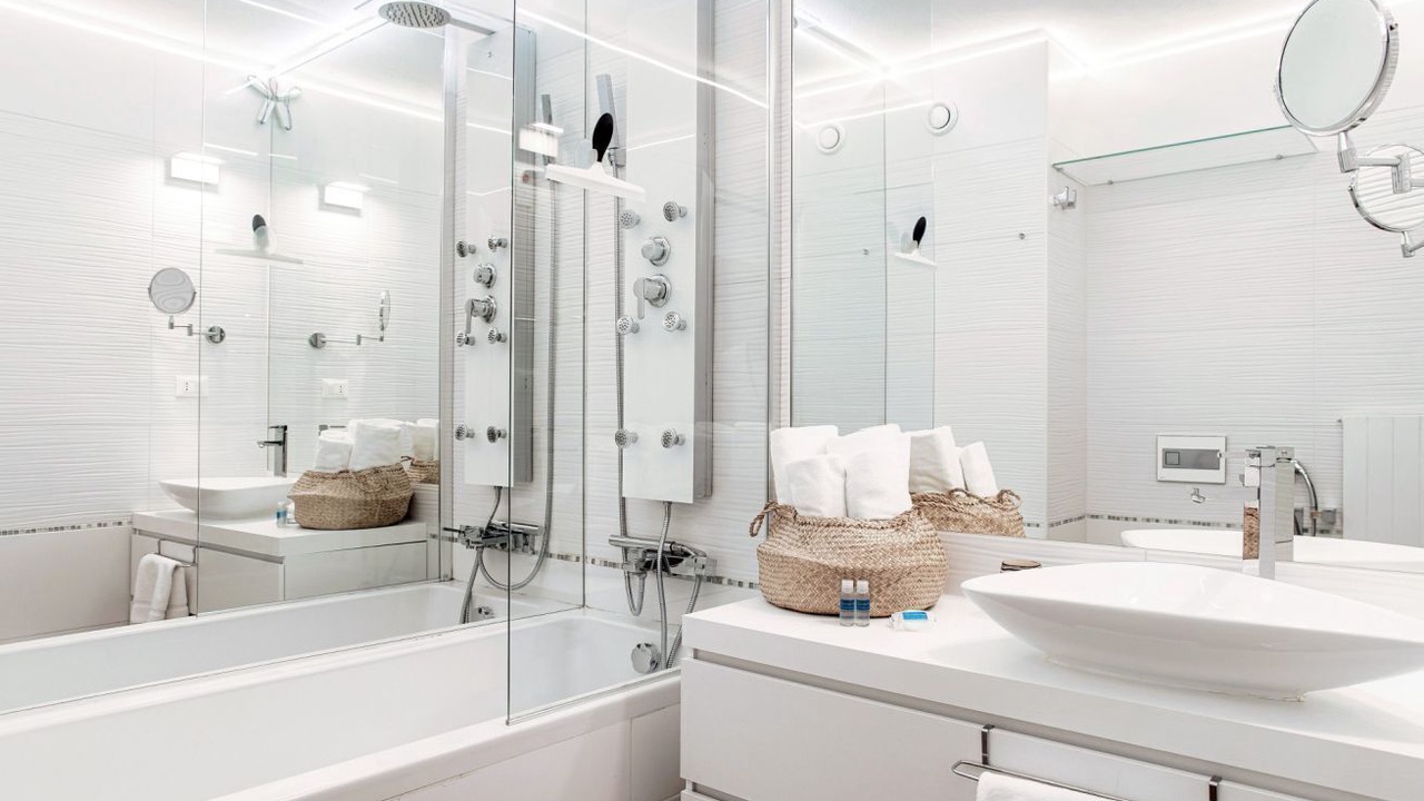 Photo of Bathroom in Paradiso