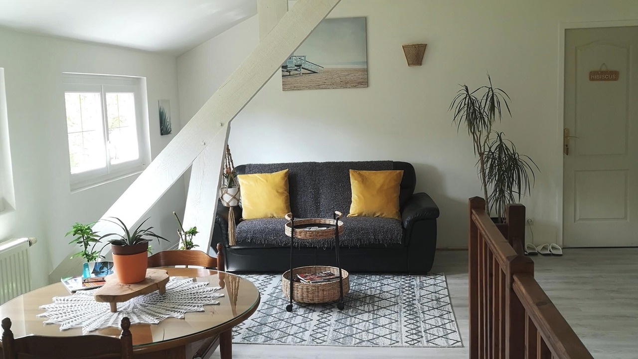 Photo of Livingroom in Pernois