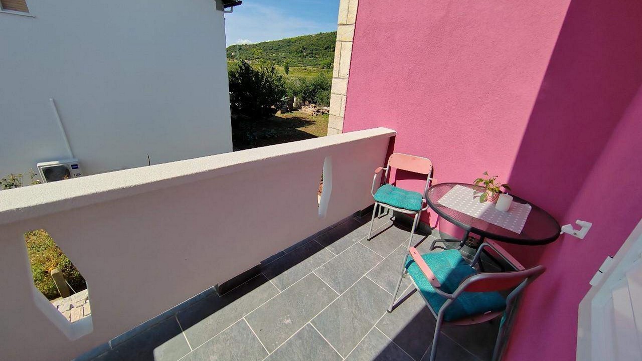 Photo of Patio Balcony in Mundanije