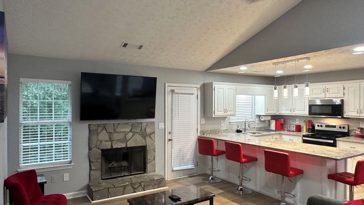 Photo of Kitchen in Locust Grove