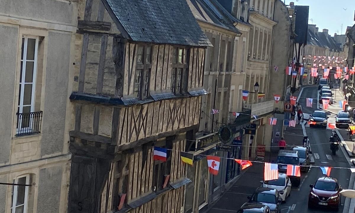 Photo of Others in Bayeux