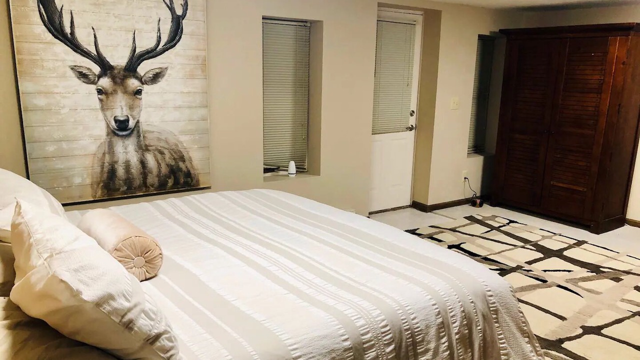 Photo of Bedroom in Charter Hills