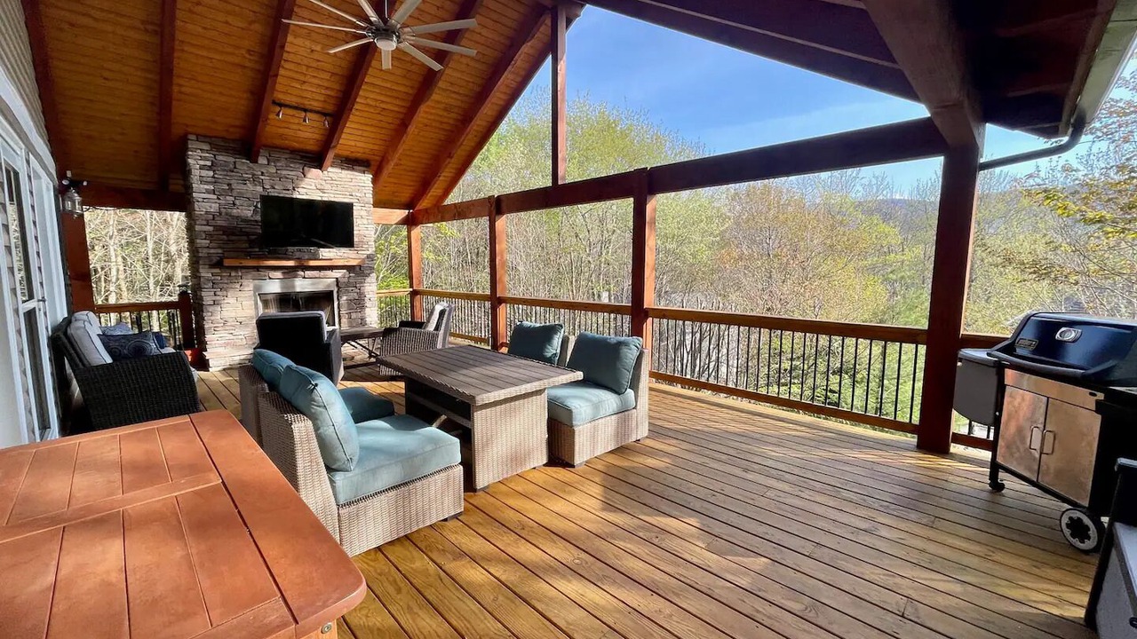 Photo of Outdoor in Charter Hills