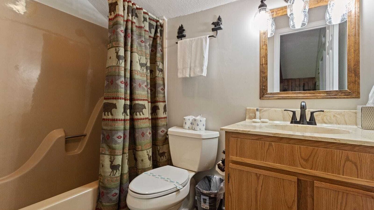 Photo of Bathroom in Beech Mountain