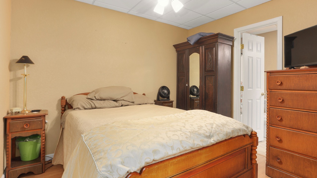 Photo of Bedroom in Smithville