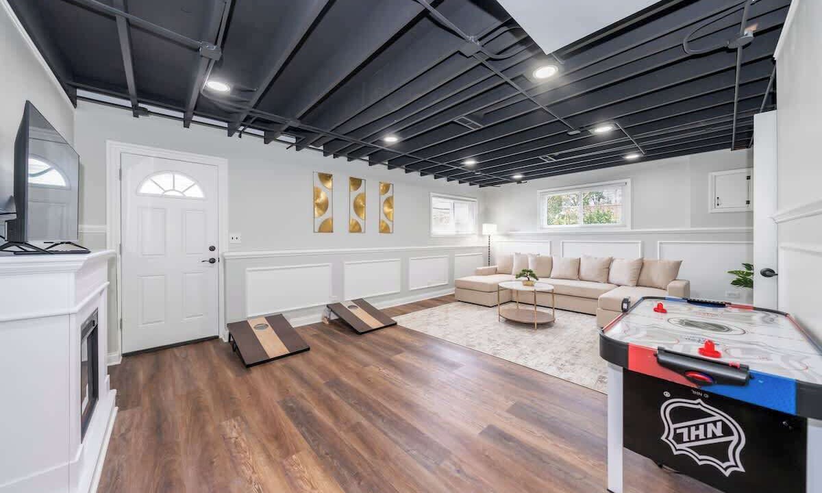 Photo of Bedroom in Elmhurst