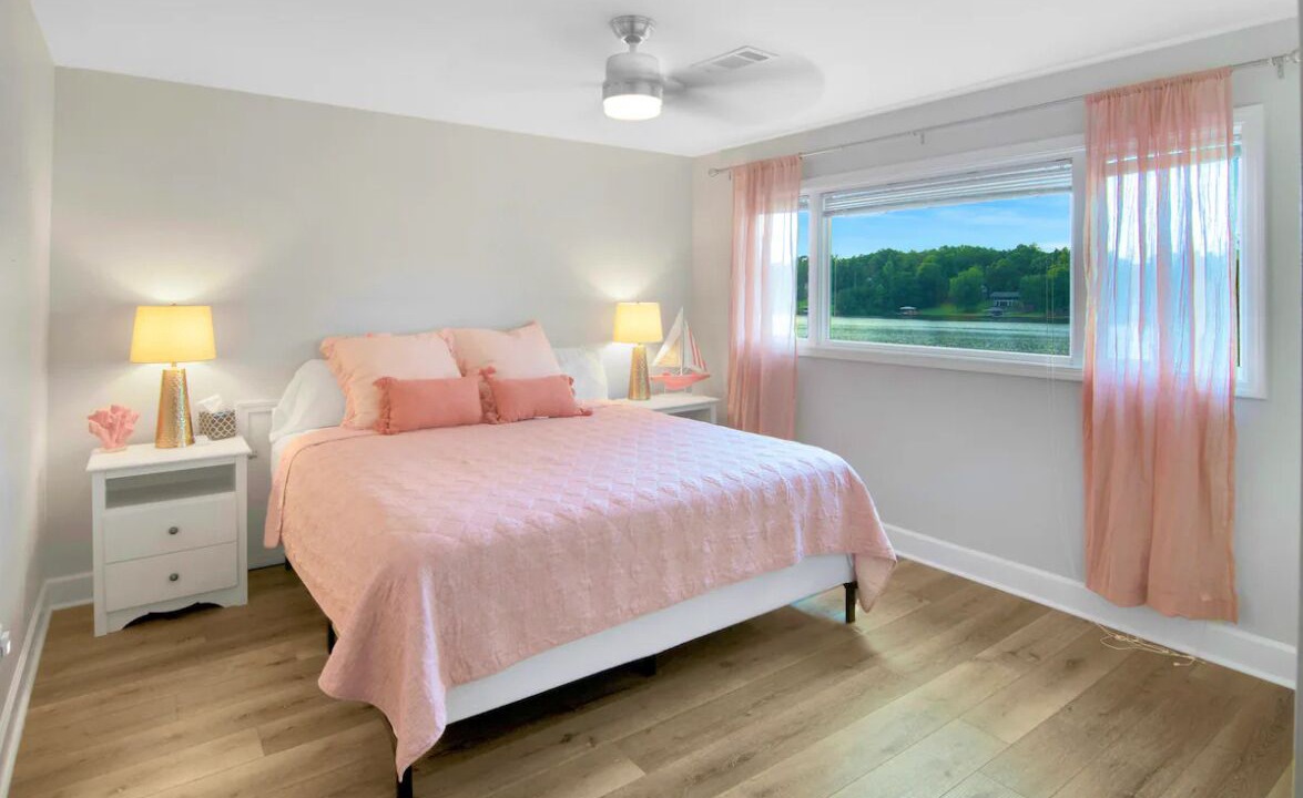 Photo of Bedroom in Eatonton