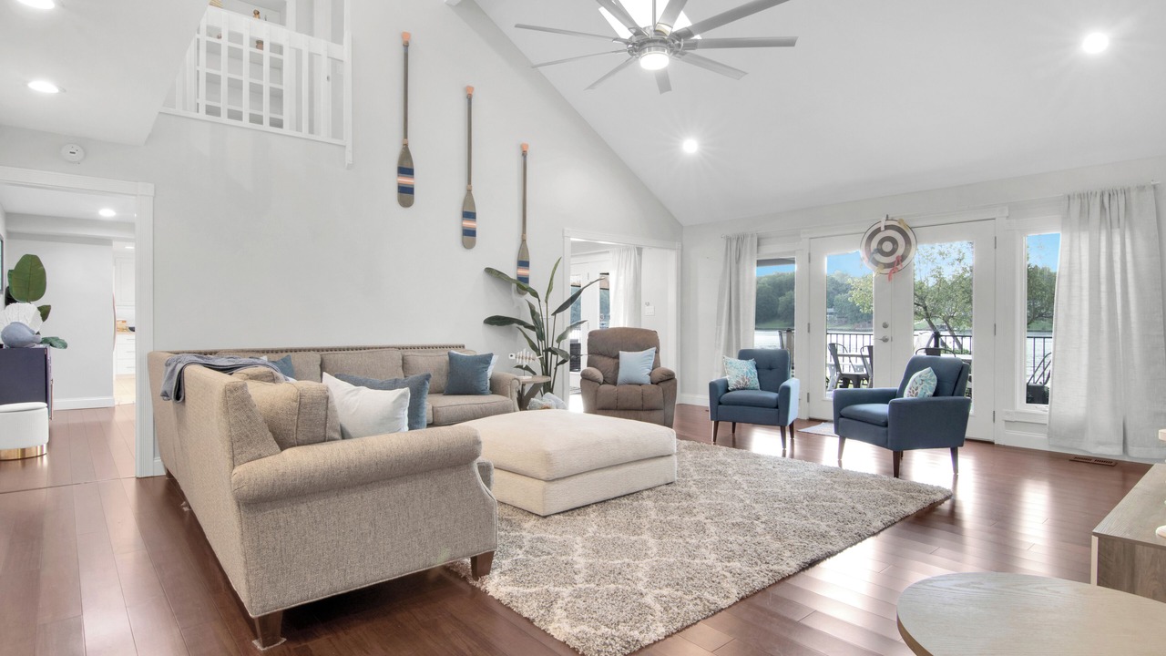 Photo of Livingroom in Eatonton