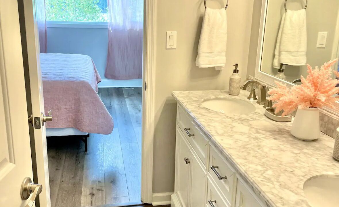 Photo of Bathroom in Eatonton