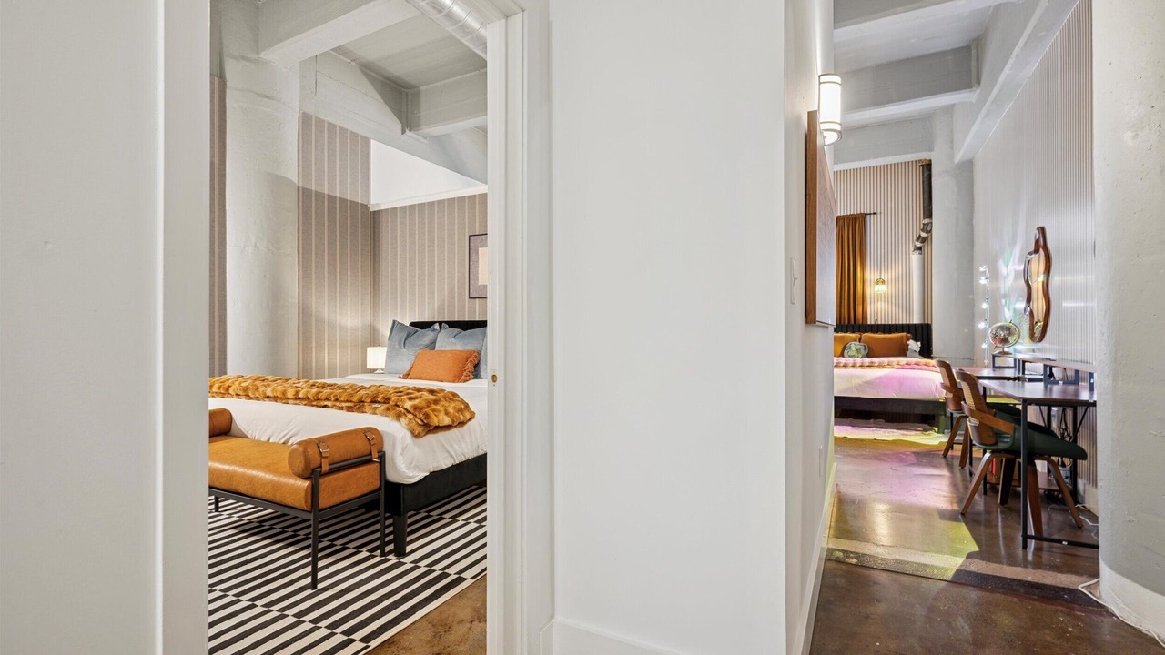 Photo of Livingroom in Brewerytown