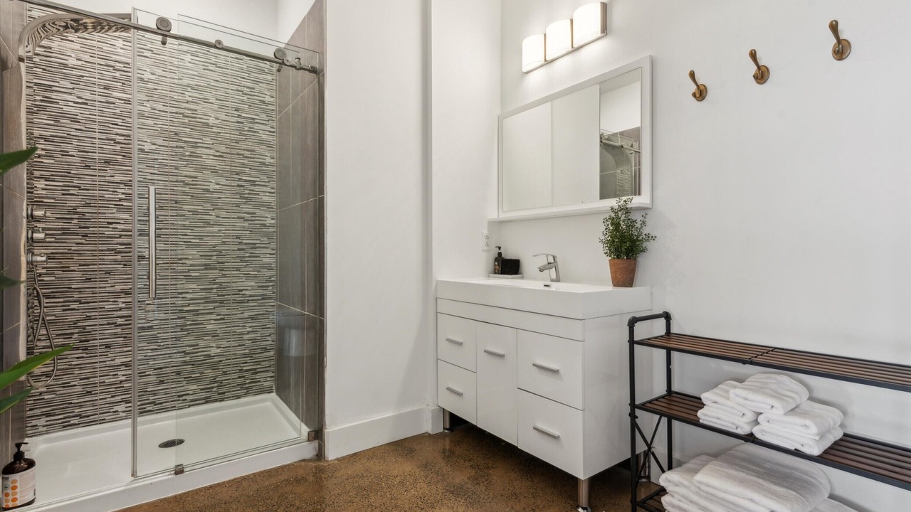 Photo of Bathroom in Brewerytown