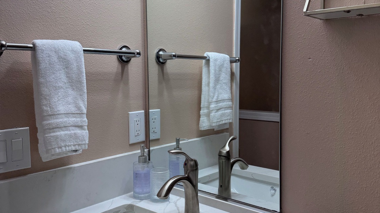 Photo of Bathroom in Hillsboro
