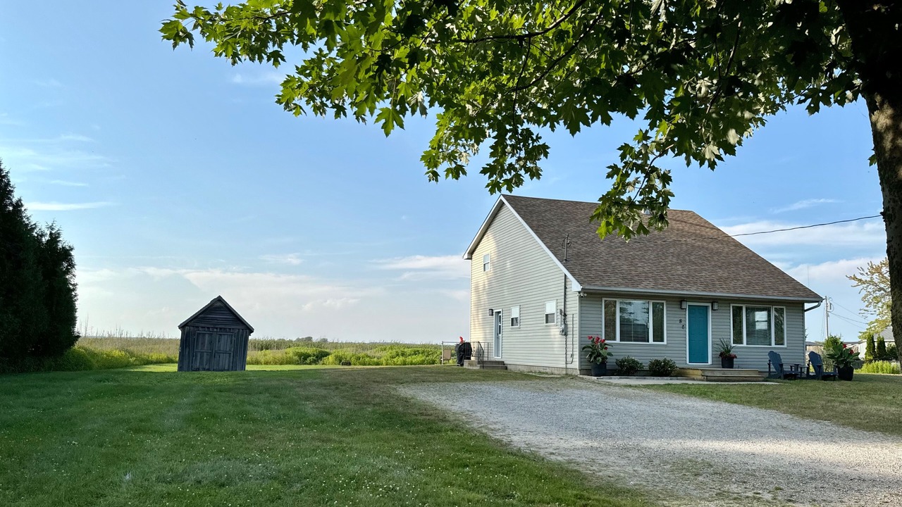Photo of Others in Long Point