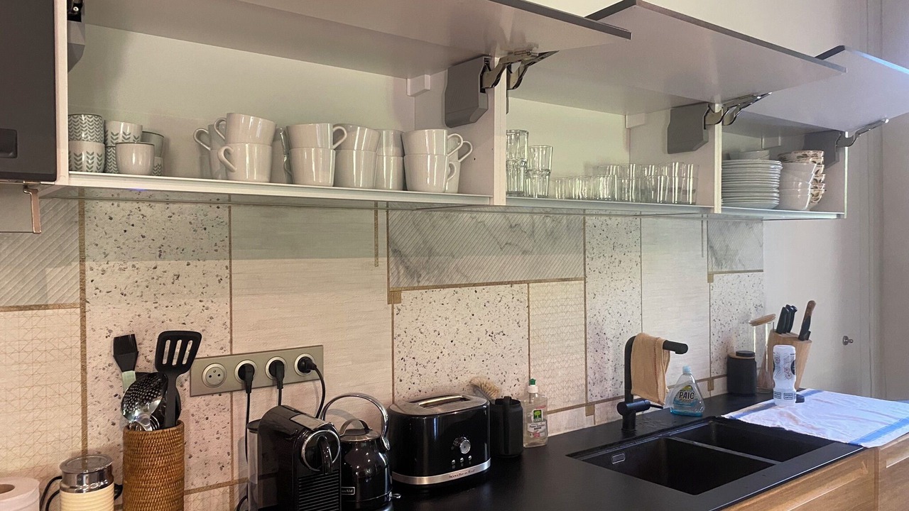 Photo of Kitchen in Le Lavandou