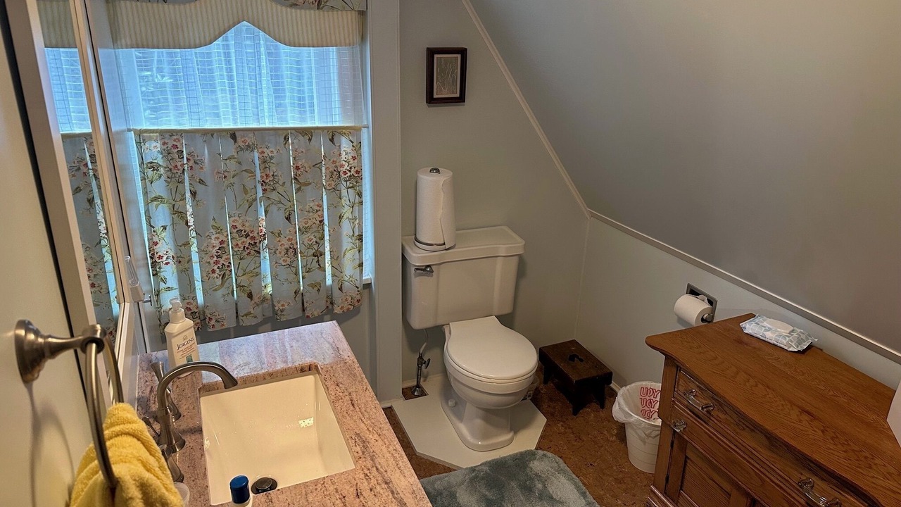 Photo of Bathroom in Mount Gretna