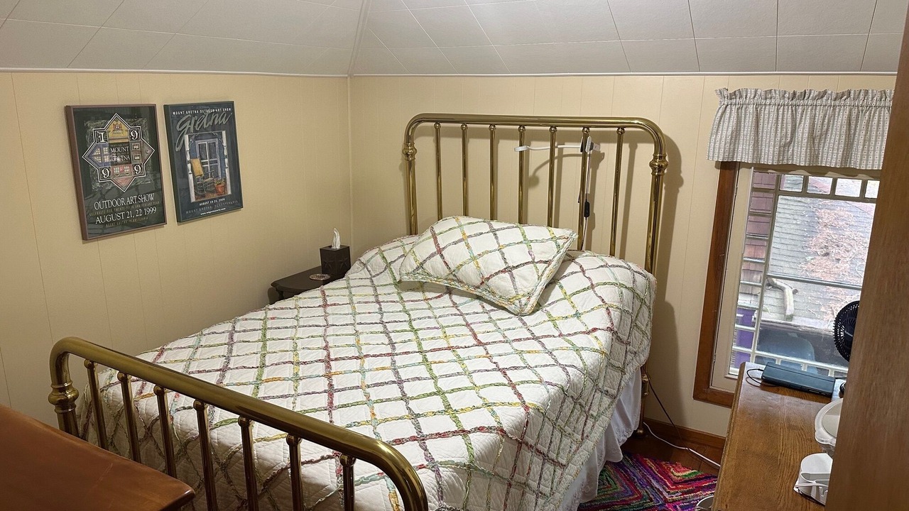 Photo of Bedroom in Mount Gretna