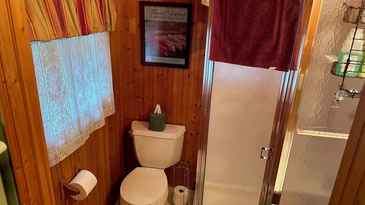 Photo of Bathroom in Mount Gretna