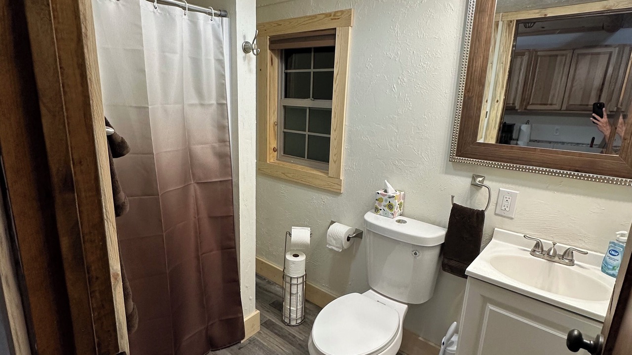 Photo of Bathroom in Plains