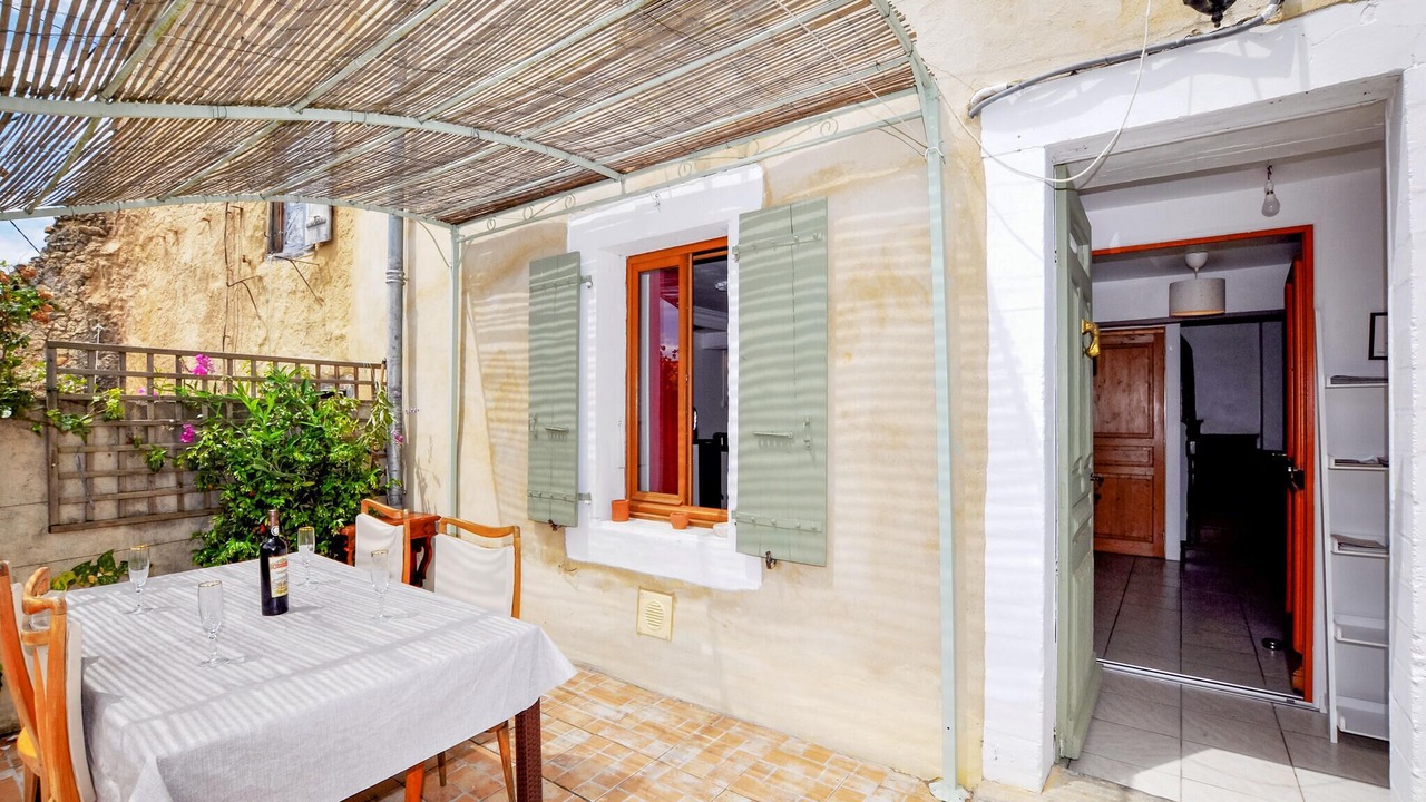 Photo of Others in Dun