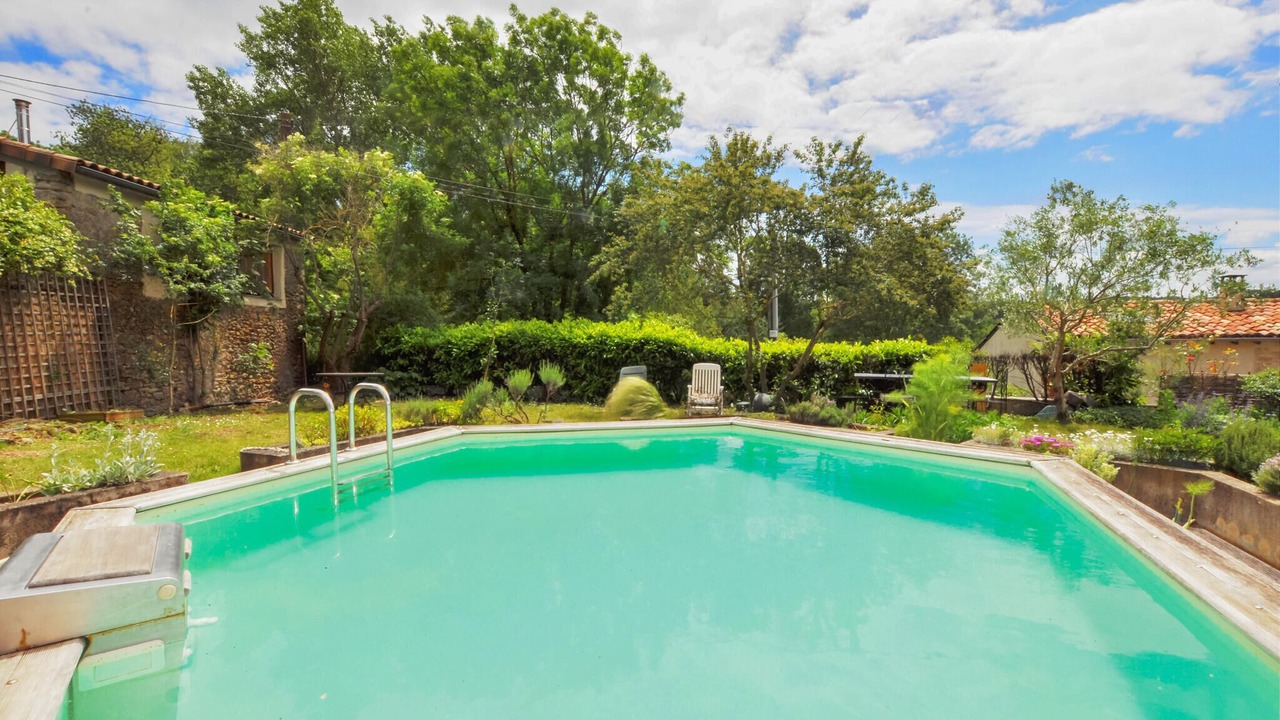 Photo of Outdoor in Dun