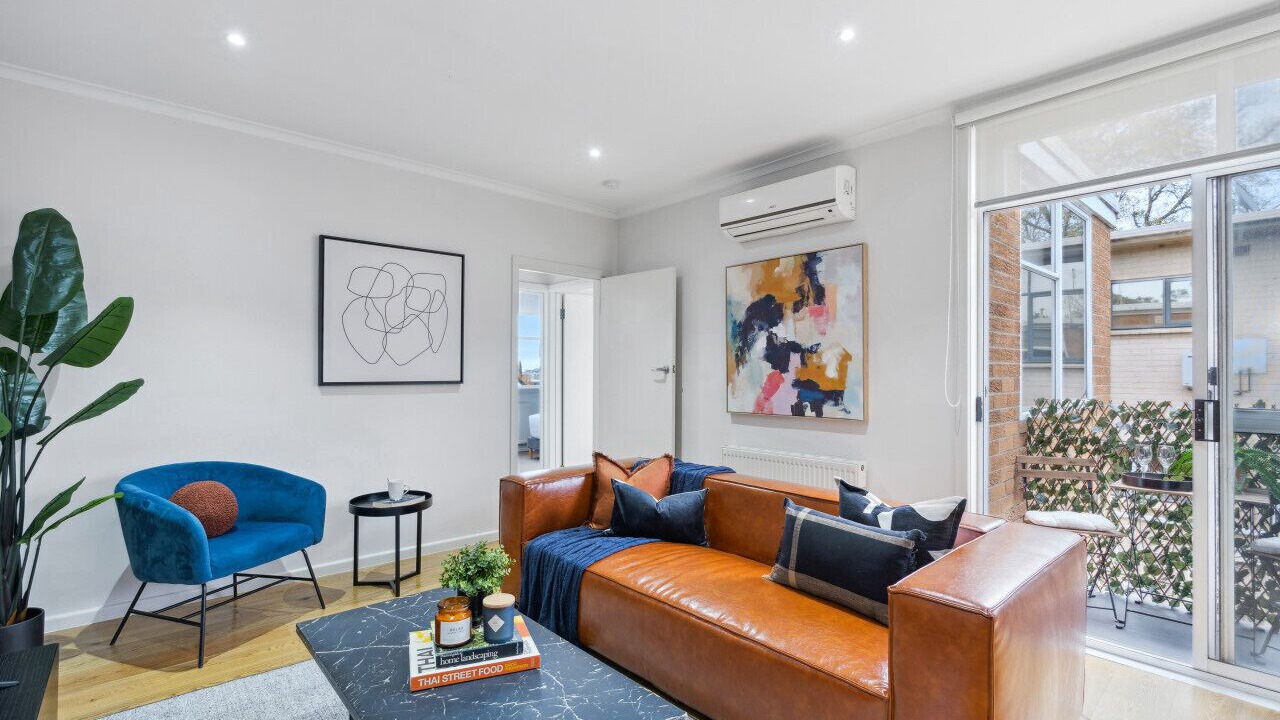 Photo of Livingroom in St. Kilda East