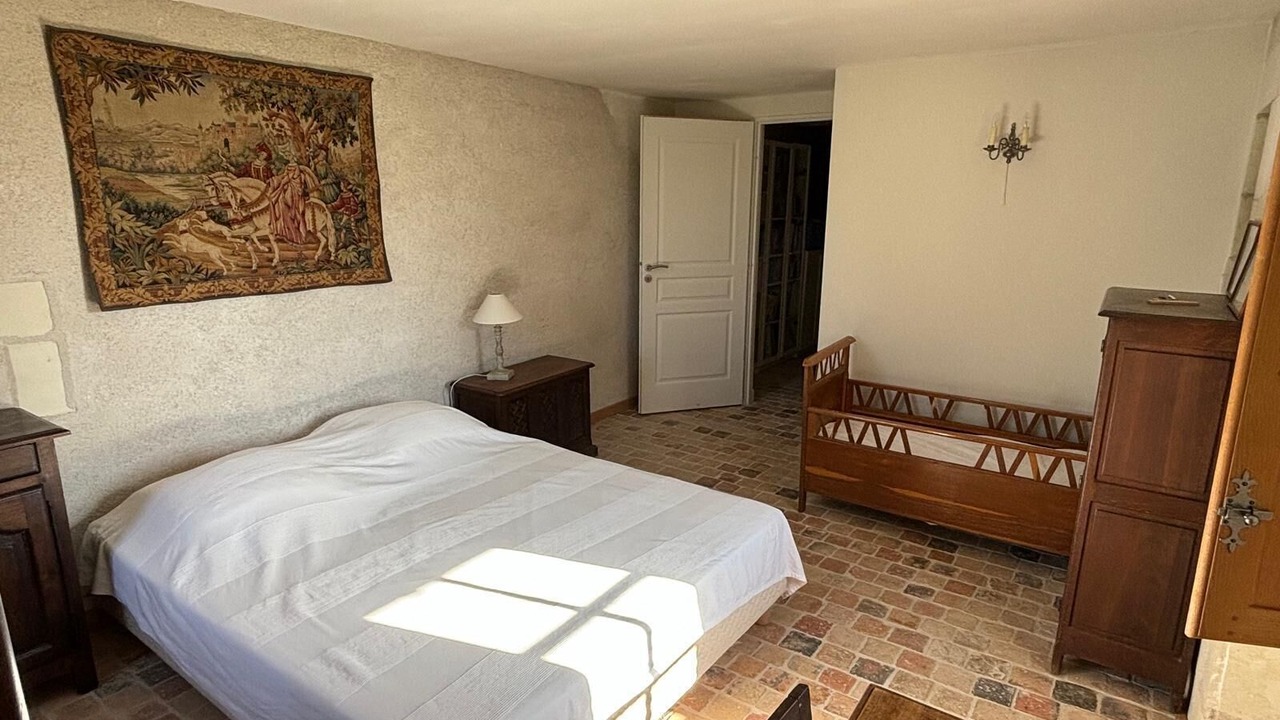 Photo of Bedroom in Montreuil-Bellay