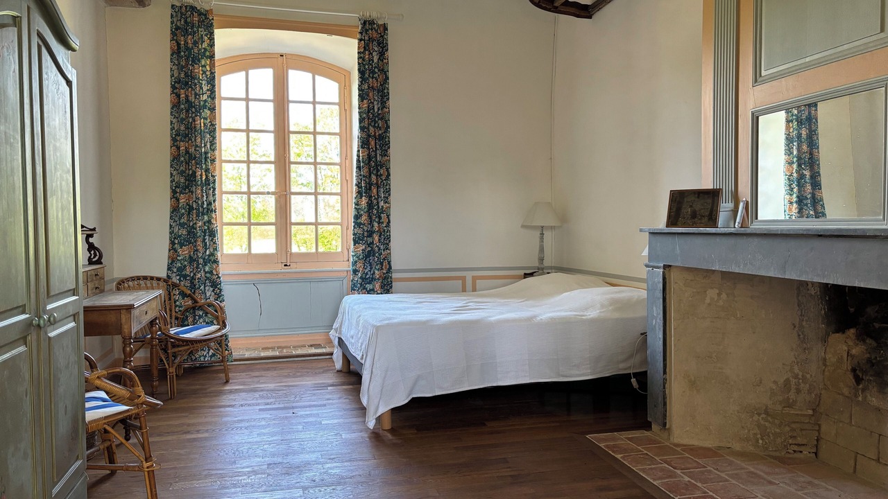 Photo of Bedroom in Montreuil-Bellay
