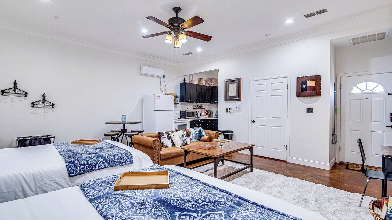Photo of Bedroom in Burleson