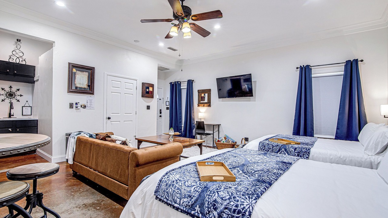 Photo of Bedroom in Burleson