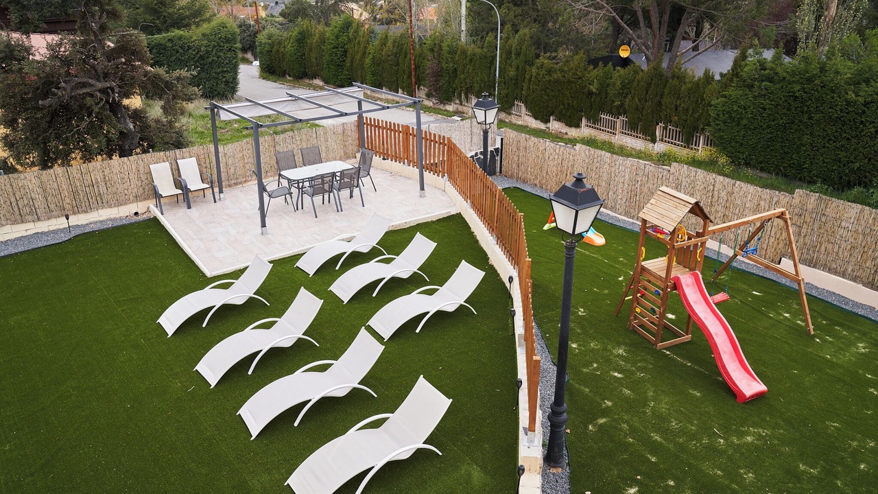 Photo of Outdoor in Los Angeles de San Rafael