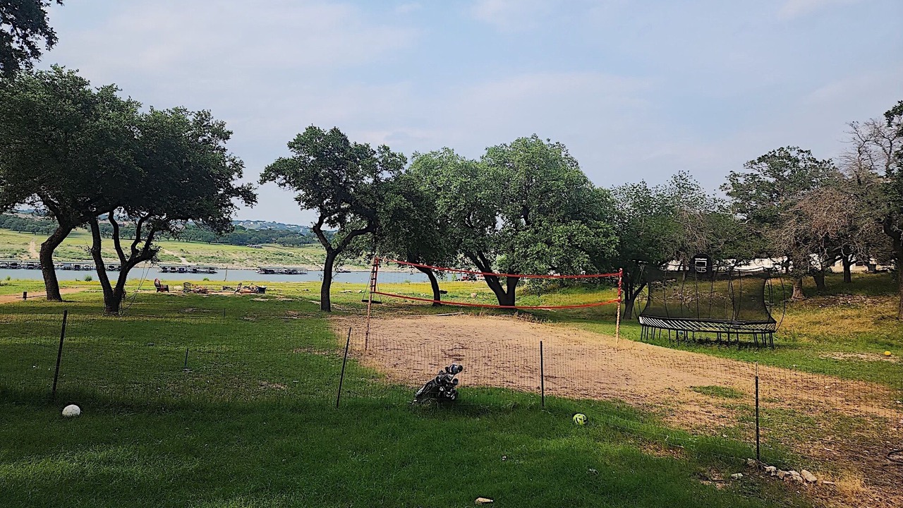 Photo of Outdoor in Lakewood Estates