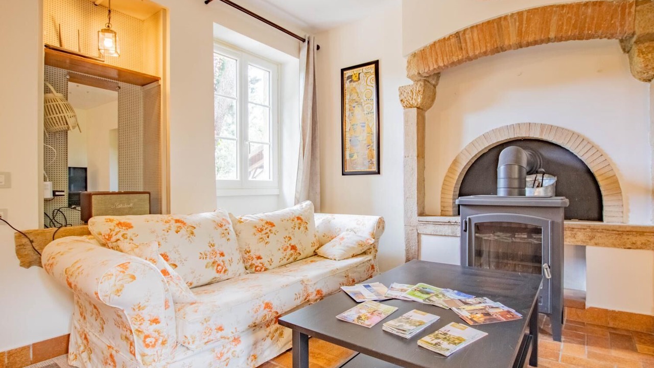 Photo of Livingroom in Chambilly