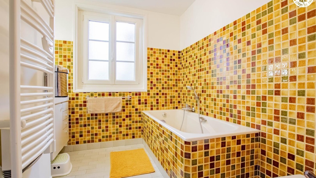 Photo of Bathroom in Chambilly