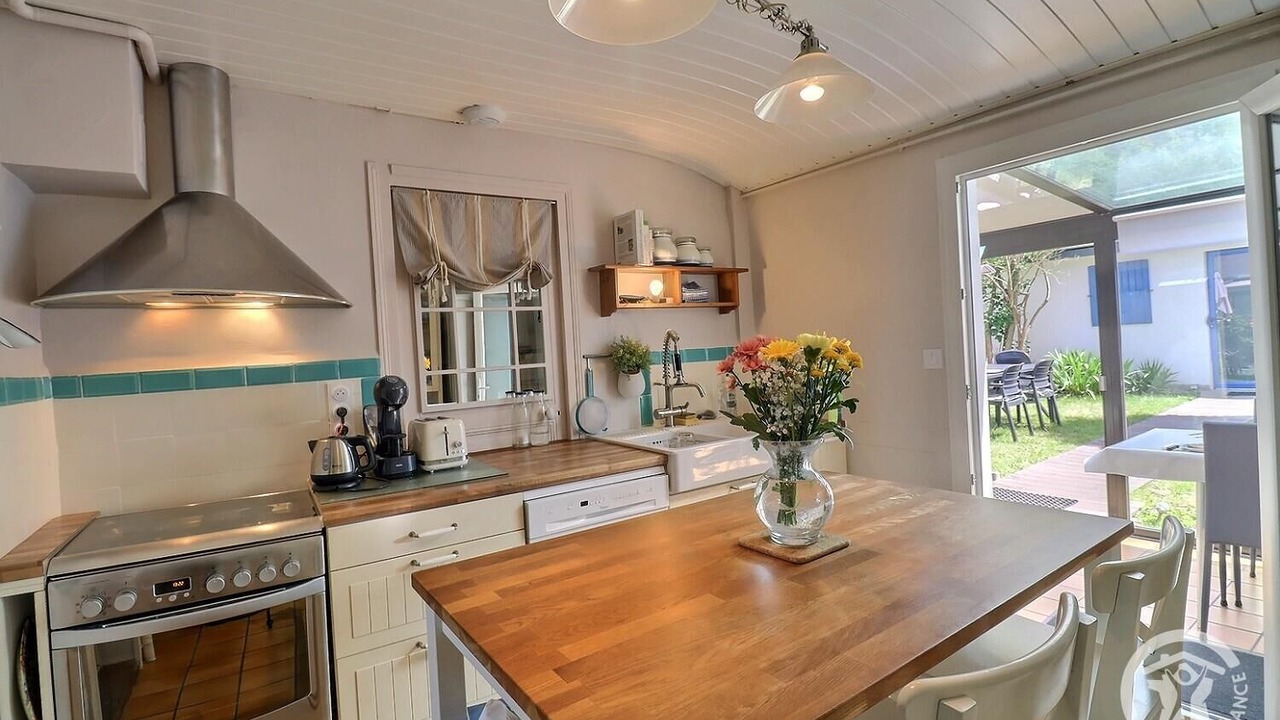 Photo of Kitchen in Esperance-Cottages