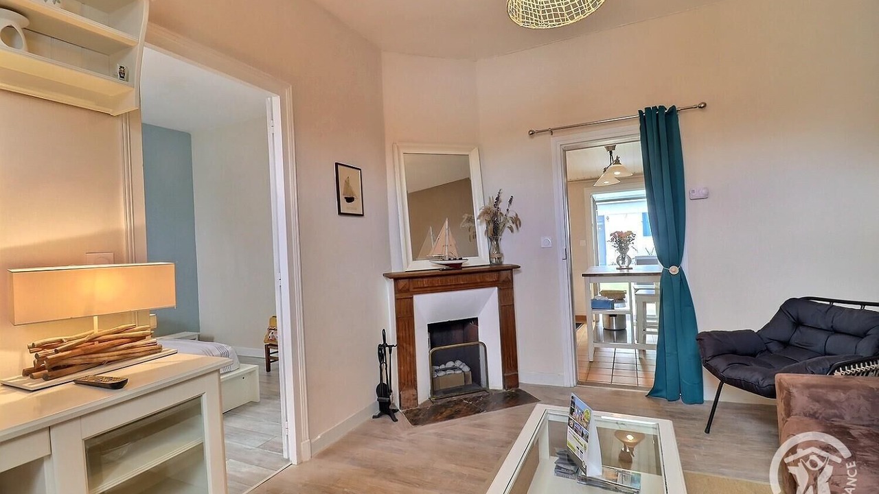 Photo of Livingroom in Esperance-Cottages