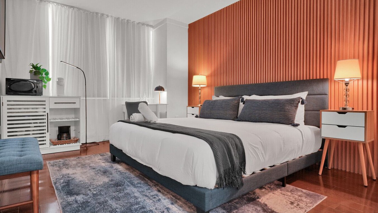 Photo of Bedroom in Coconut Grove
