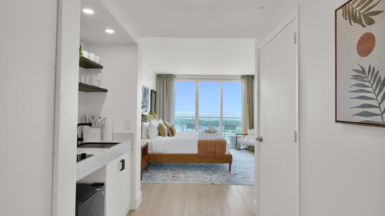 Photo of Bedroom in Coconut Grove