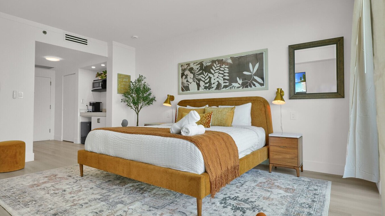 Photo of Bedroom in Coconut Grove